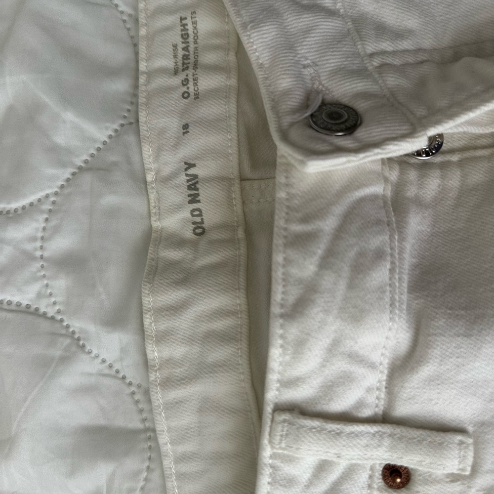Old Navy Cream Denim Shorts